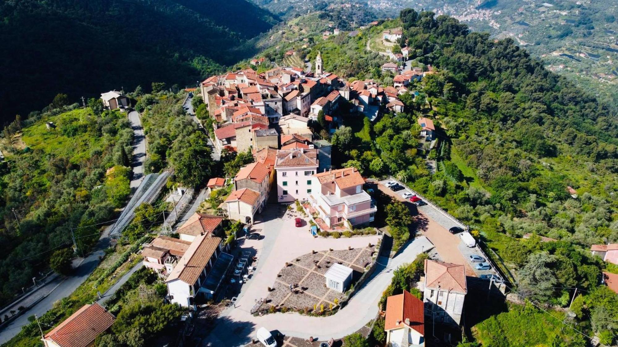Agriturismo Monaci Templari Seborga Prensliği Dış mekan fotoğraf